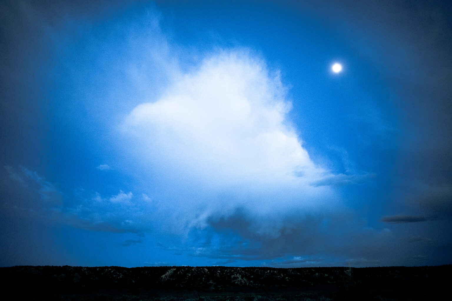 Moonrise, Tropic 7205